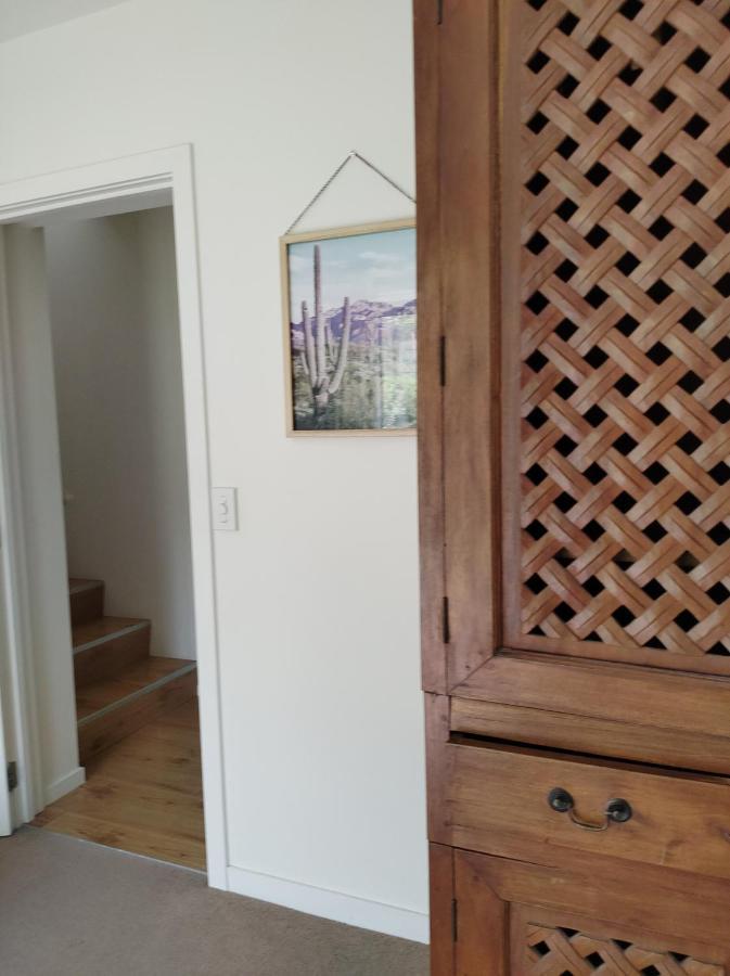 קווינסטאון Pencarrow Lakeside Apartment מראה חיצוני תמונה